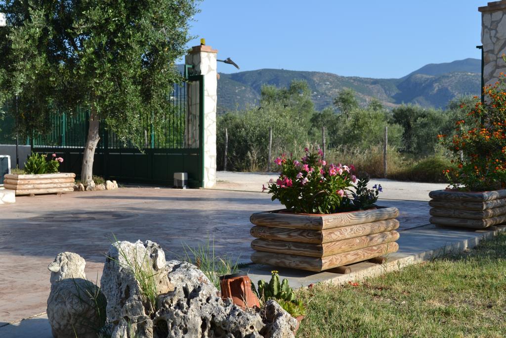 Agriturismo Antichi Ulivi Mattinata Εξωτερικό φωτογραφία