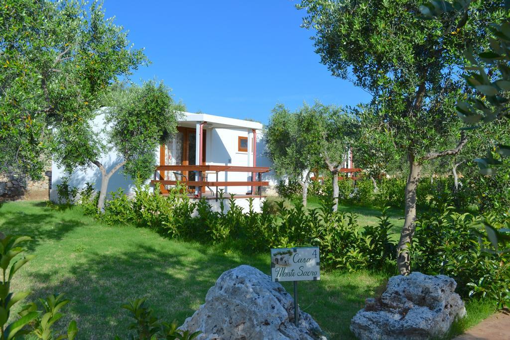 Agriturismo Antichi Ulivi Mattinata Εξωτερικό φωτογραφία